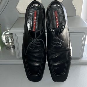 Prada mens Derby leather shoes size 8